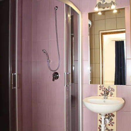 Quarto em Acomodações Particulares Dom Gościnny U Stochów *